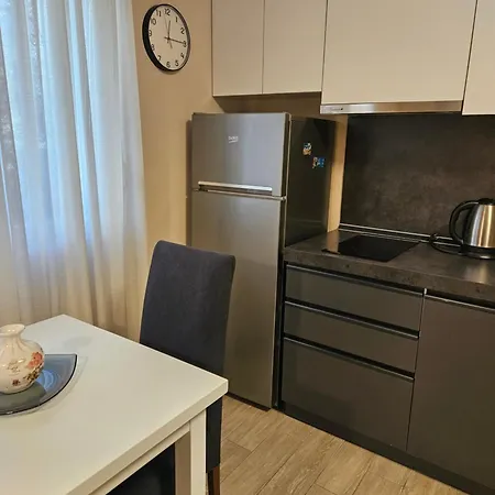 Apartment Brian's In